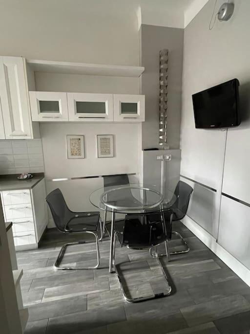 Duomo Walking DistanceModern Flat With Free Wifi Apartment Milano Ngoại thất bức ảnh